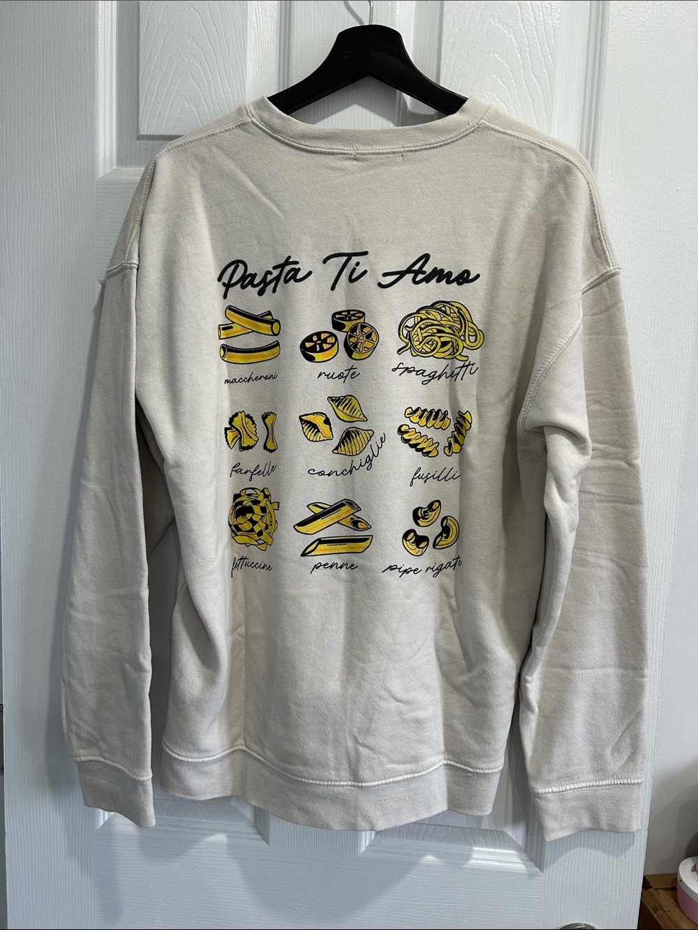 Cream 'Pasta Ti Amo' Graphic Crewneck Sweatshirt